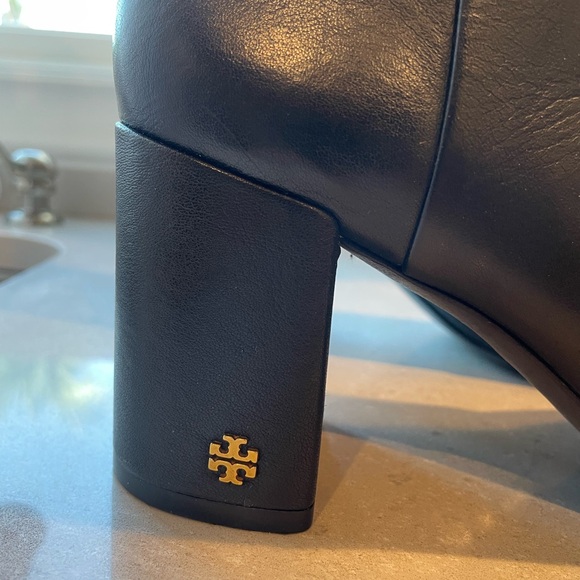 Tory Burch Brooke Slouchy 75mm Boots - Picture 6 of 13